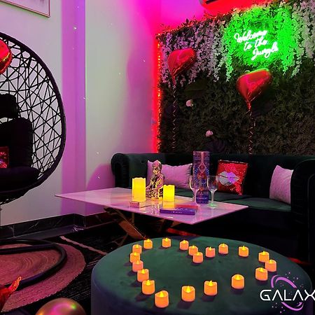 Galaxy Spa - Suite Jupiter Jacuzzi Privatif Champigneulles Esterno foto
