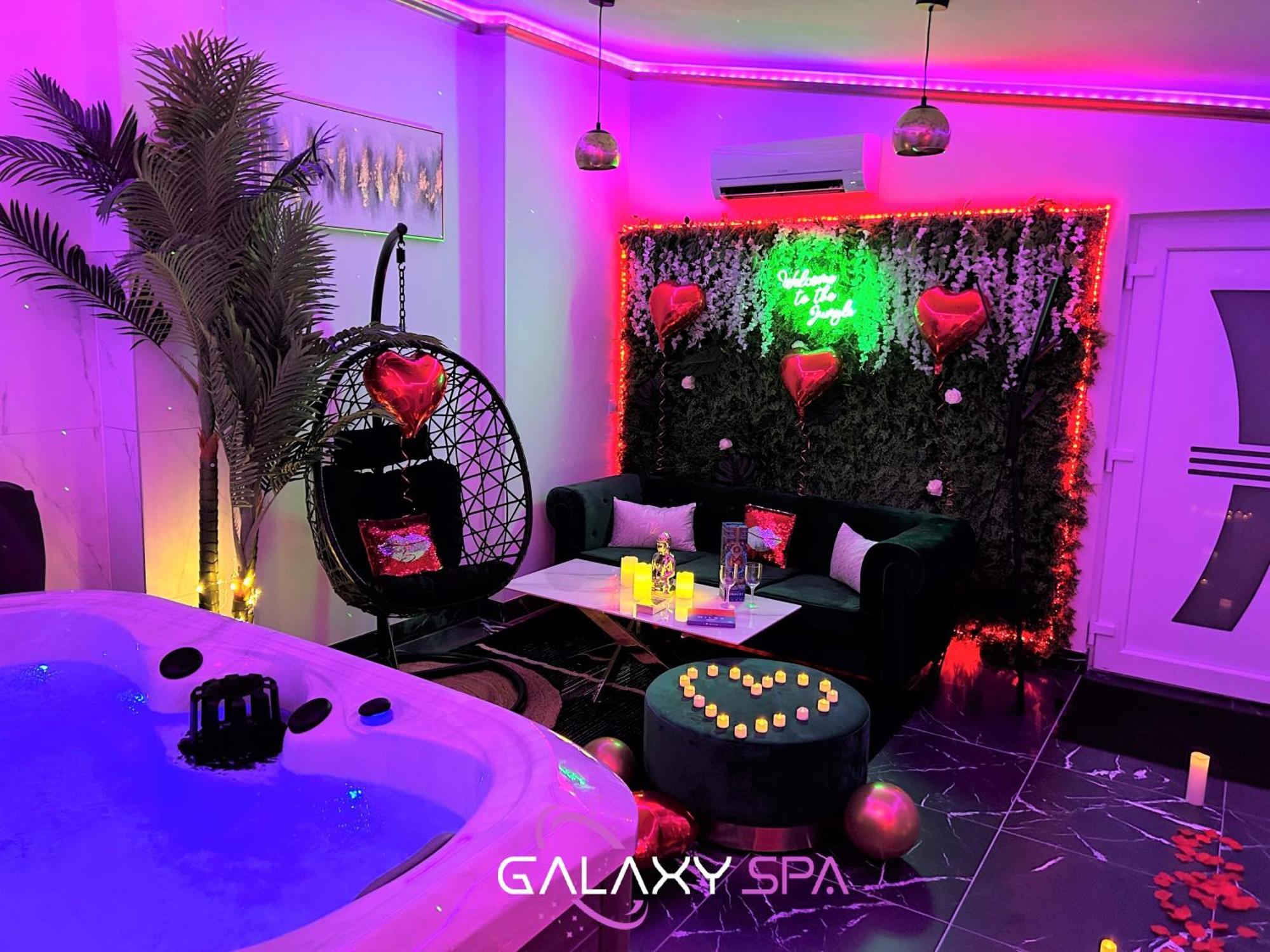 Galaxy Spa - Suite Jupiter Jacuzzi Privatif Champigneulles Esterno foto